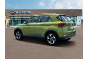 $19993 : Hyundai VENUE 2024 SEL 4dr C thumbnail
