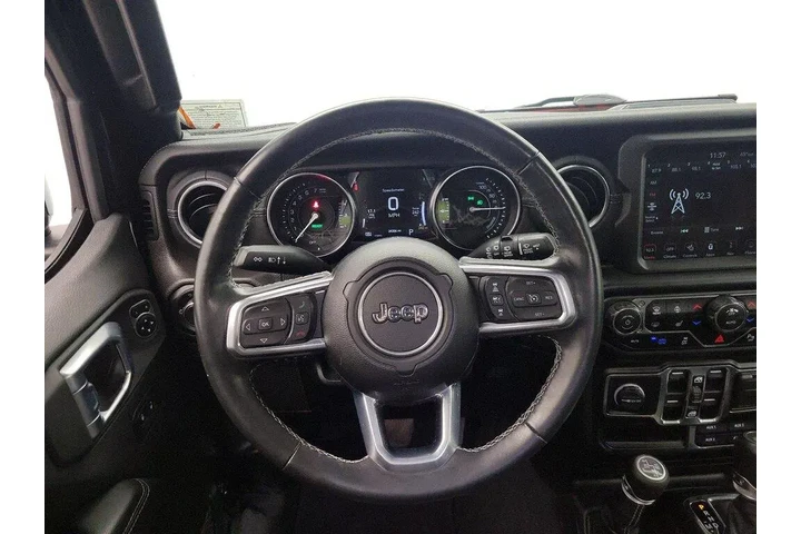 $29998 : Jeep Wrangler Unlimited 2021 image 10