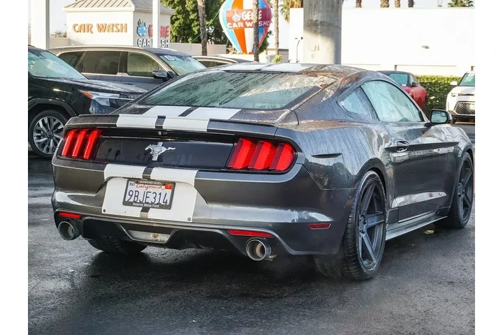 $17602 : Ford Mustang 2015 V6 2dr Fas image 9