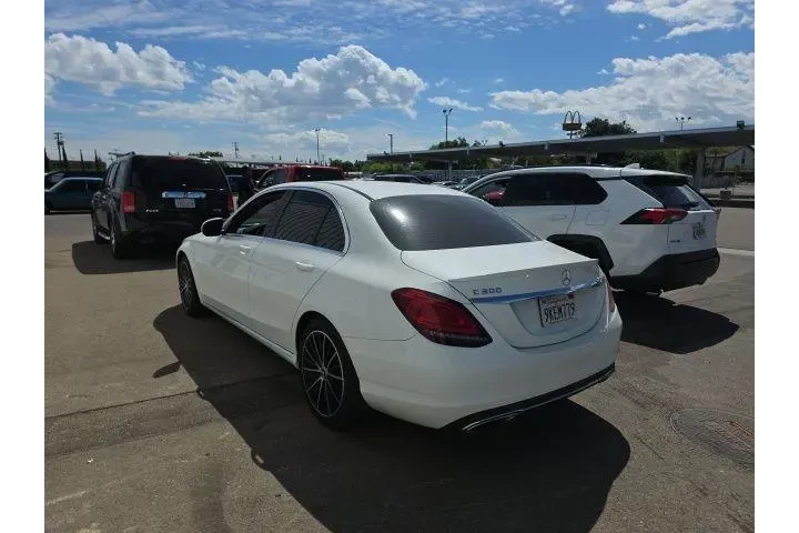 $18900 : Mercedes-Benz C-Class 2019 C image 4