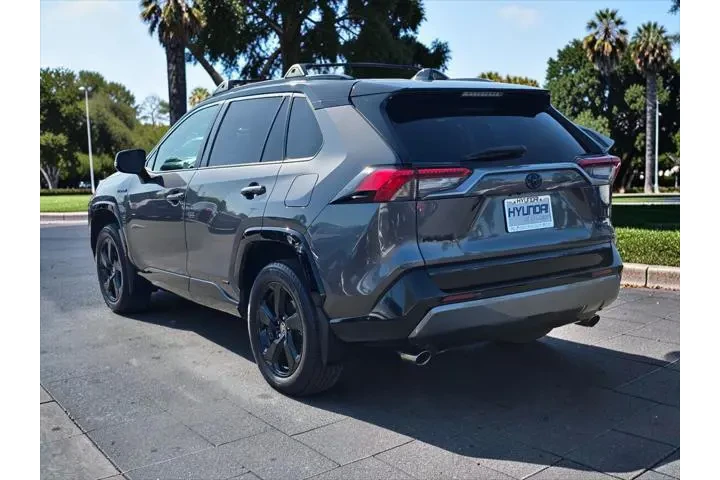 $35995 : Toyota RAV4 Hybrid 2021 AWD image 6