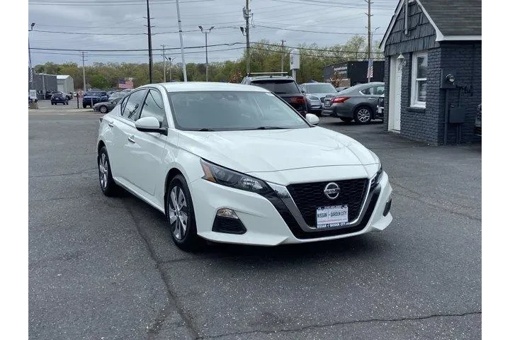 $15444 : Nissan Altima 2022 2.5 S 4dr image 1