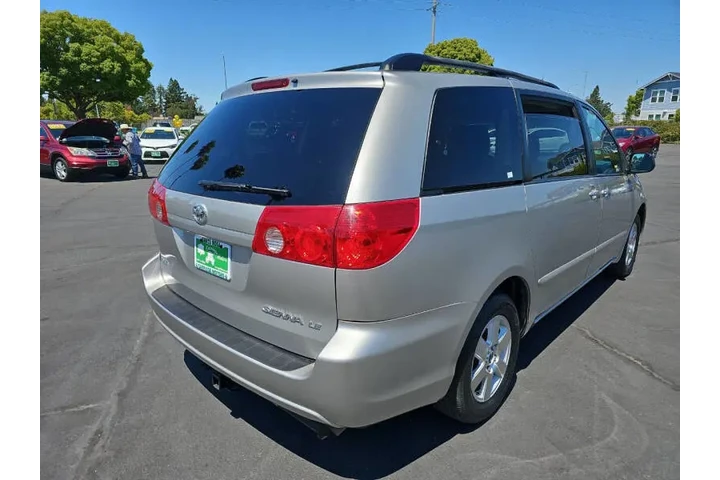 $8995 : 2008 Sienna LE 8-Passenger image 7