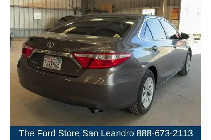 $12880 : Toyota Camry 2015 SE 4dr Sed image 8