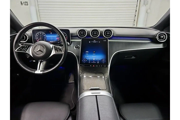 $32998 : Mercedes-Benz C-Class 2023 C image 9