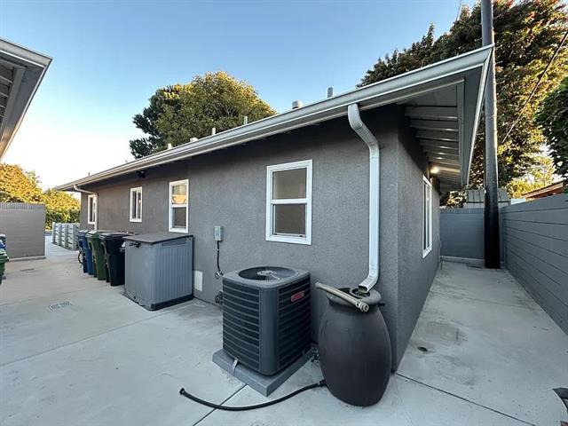 $2800 : Torrance, CA 90501 image 6