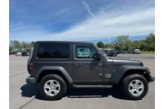 $19990 : Jeep Wrangler 2018 4x4 Sport thumbnail