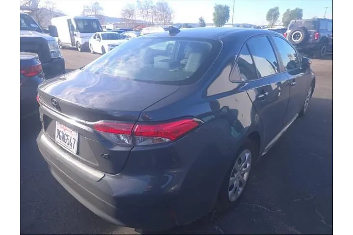 $19995 : Toyota Corolla 2023 LE 4dr S image 2
