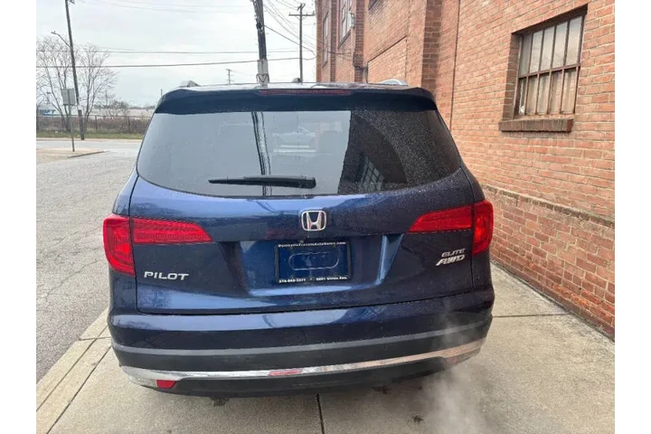 $17000 : 2017 Pilot Elite image 3