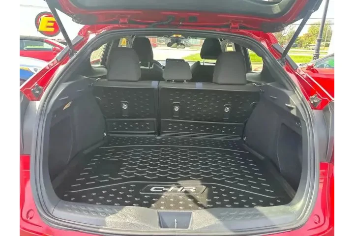 $17495 : 2020 Toyota C-HR image 6