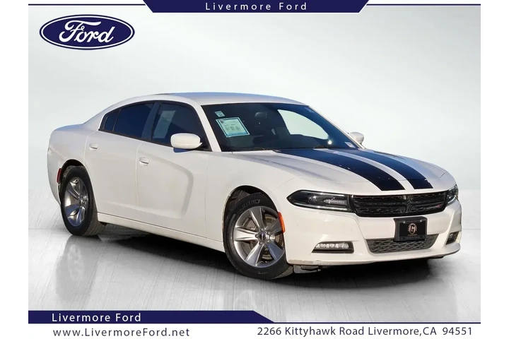 $7888 : Dodge Charger 2015 SXT 4dr S image 1