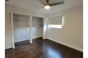 $2200 : Spacious 3-bedroom, 2-bath thumbnail