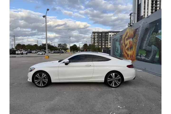 $15995 : 2017 Mercedes-Benz C-Class C image 9