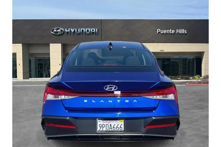 $18995 : Hyundai ELANTRA 2024 SEL 4dr image 5