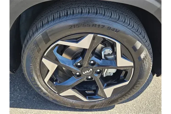 $21988 : Kia Seltos 2024 EX 4dr SUV image 8