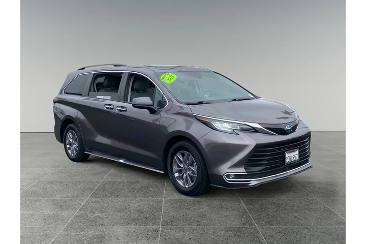 $38857 : Toyota Sienna 2023 XLE 8-Pas image 7