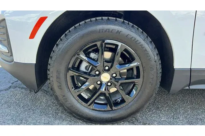 $26984 : Chevrolet Equinox 2024 4x4 L image 10