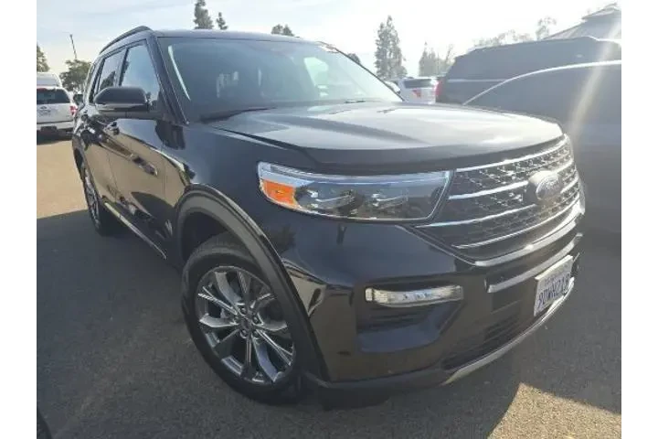 $29950 : Ford Explorer 2022 XLT 4dr S image 1