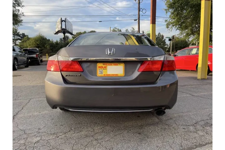 2015 Accord LX image 9