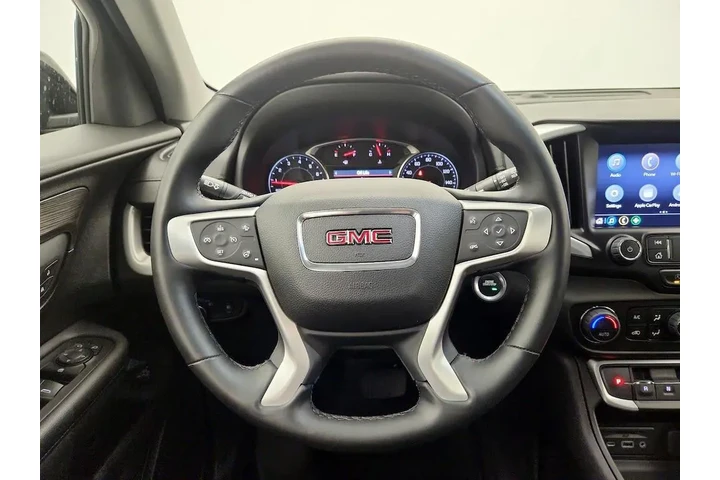 $21998 : GMC Terrain 2024 AWD SLT 4dr image 10