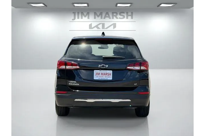 $22988 : Chevrolet Equinox 2024 LT 4d image 2