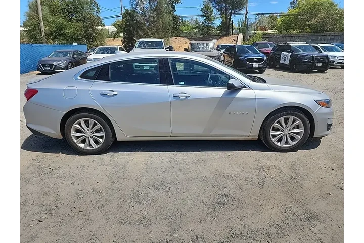 $15745 : Chevrolet Malibu 2022 LT 4dr image 7