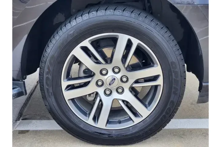 $34995 : Ford Expedition 2022 4x2 XLT image 10