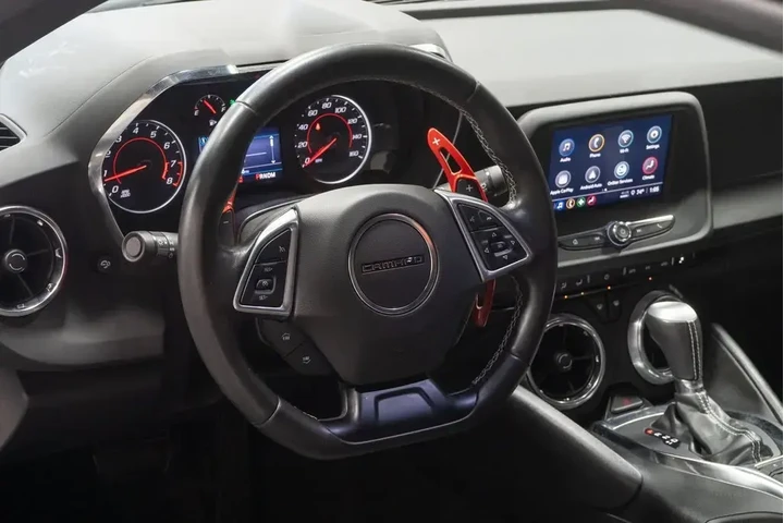$24493 : Chevrolet Camaro 2021 LS 2dr image 2
