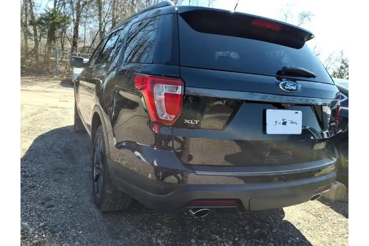 $16478 : Ford Explorer 2018 AWD XLT 4 image 9