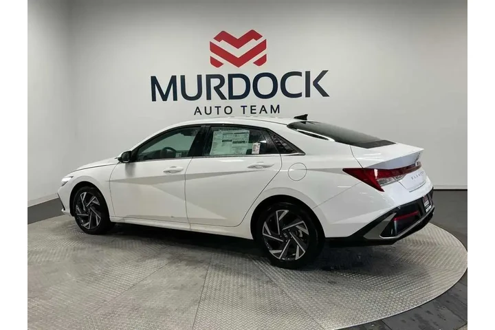 $31935 : Hyundai ELANTRA Hybrid 2025 image 8