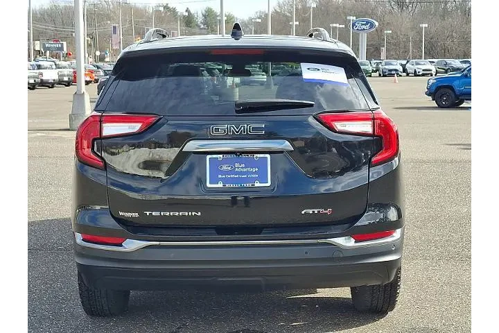 $25495 : GMC Terrain 2022 AWD AT4 4dr image 5