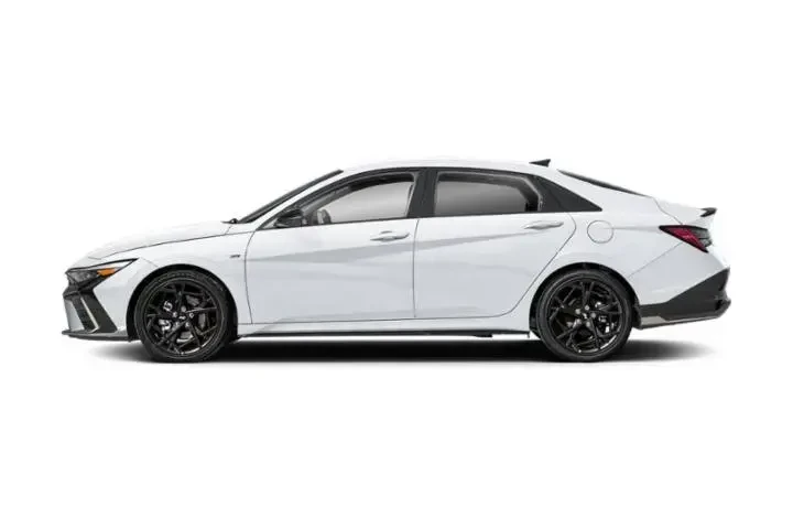 $15888 : Hyundai ELANTRA 2024 N Line image 2