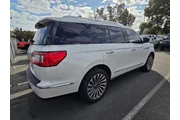 $36800 : Lincoln Navigator 2019 4x4 R thumbnail