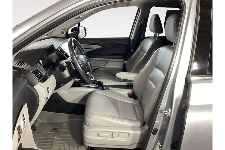 $18000 : Honda Pilot 2016 AWD Touring image 4