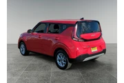 $17835 : Kia Soul 2024 thumbnail