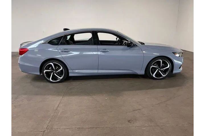 $23671 : Honda Accord 2022 Sport 4dr image 2