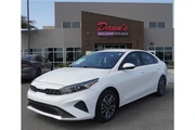 2023 Forte LXS