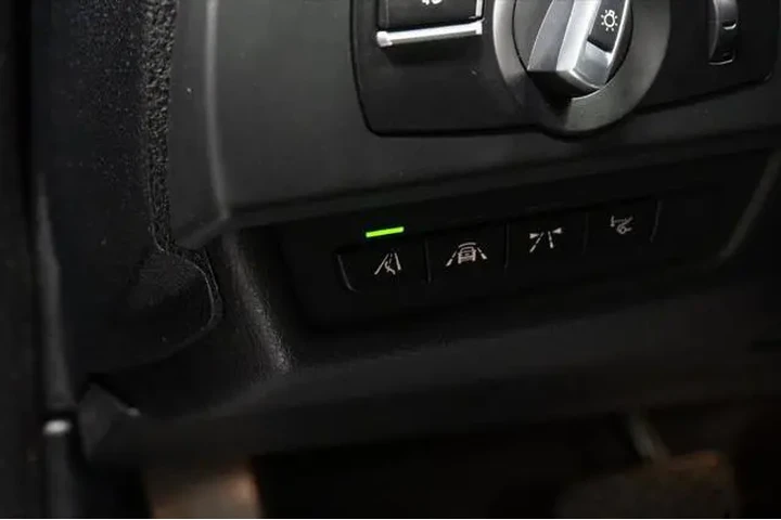 $25999 : BMW 6 Series 2016 AWD 650i x image 7