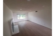 $1500 : Anaheim - Available Now thumbnail