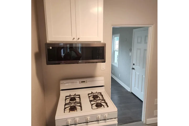 $1100 : Apartamento disponible image 2