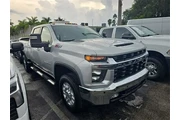Chevrolet Silverado 2500HD 2 thumbnail