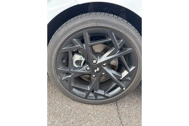 $25969 : Hyundai ELANTRA 2025 N Line image 9