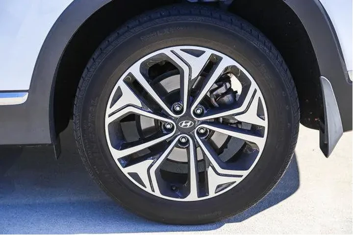 $18495 : Hyundai SANTA FE 2020 SEL 2. image 3