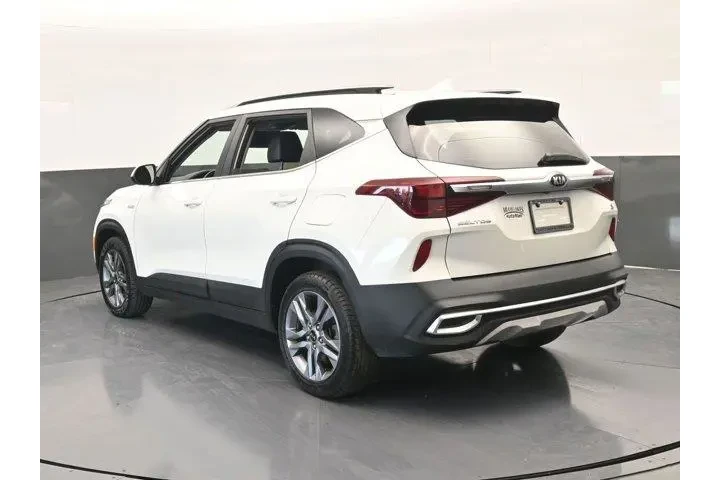 $13994 : Kia Seltos 2021 AWD S 4dr SU image 4