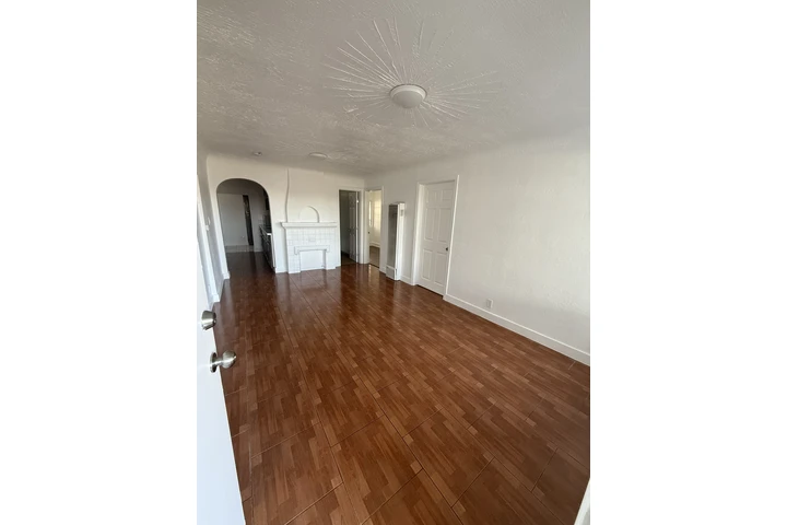 $3500 : Casa de renta con billes image 2