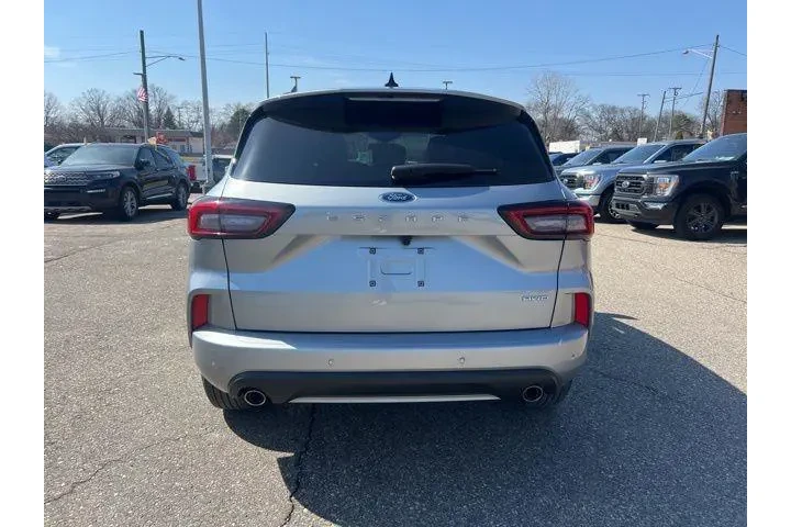 $24999 : Ford Escape 2024 AWD ST-Line image 5