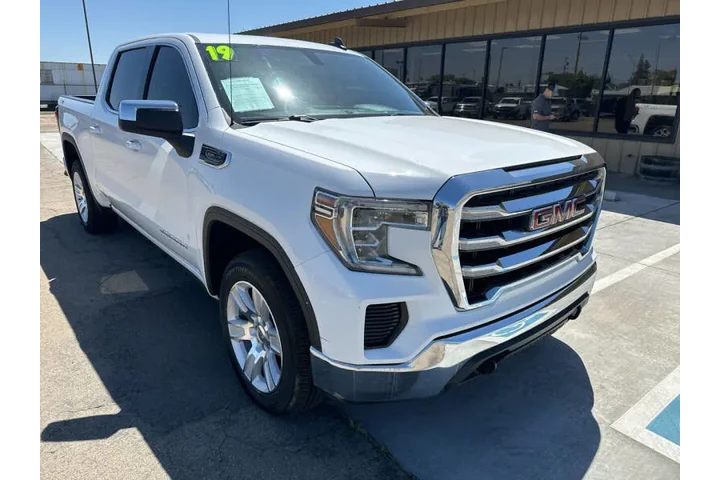 $31999 : 2019 GMC Sierra 1500 SLE image 8