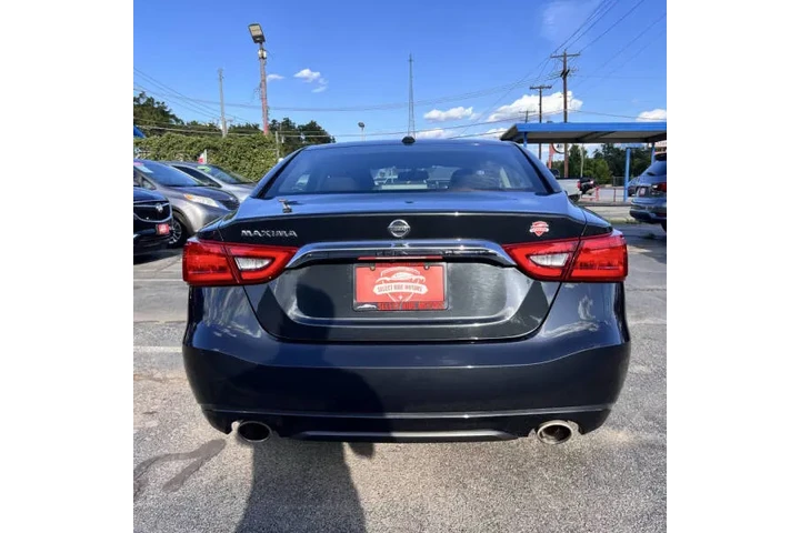 $11999 : 2017 Maxima 3.5 S image 8