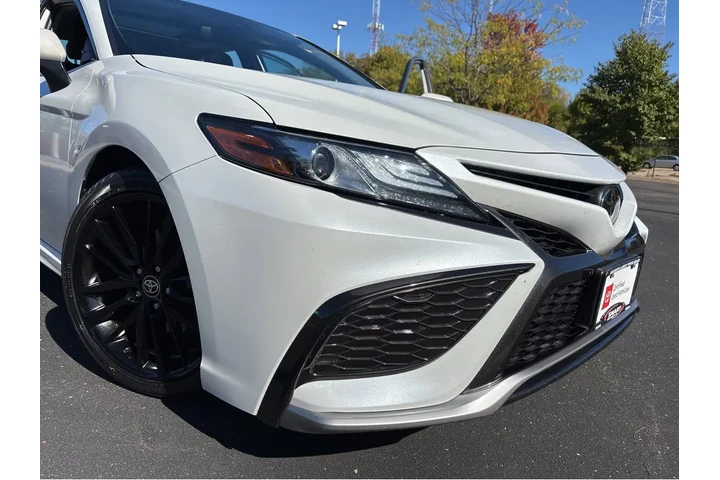 $27199 : Gold Certified2022 Camry XSE image 7