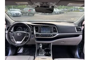 $28979 : Silver Certified2019 Highland thumbnail